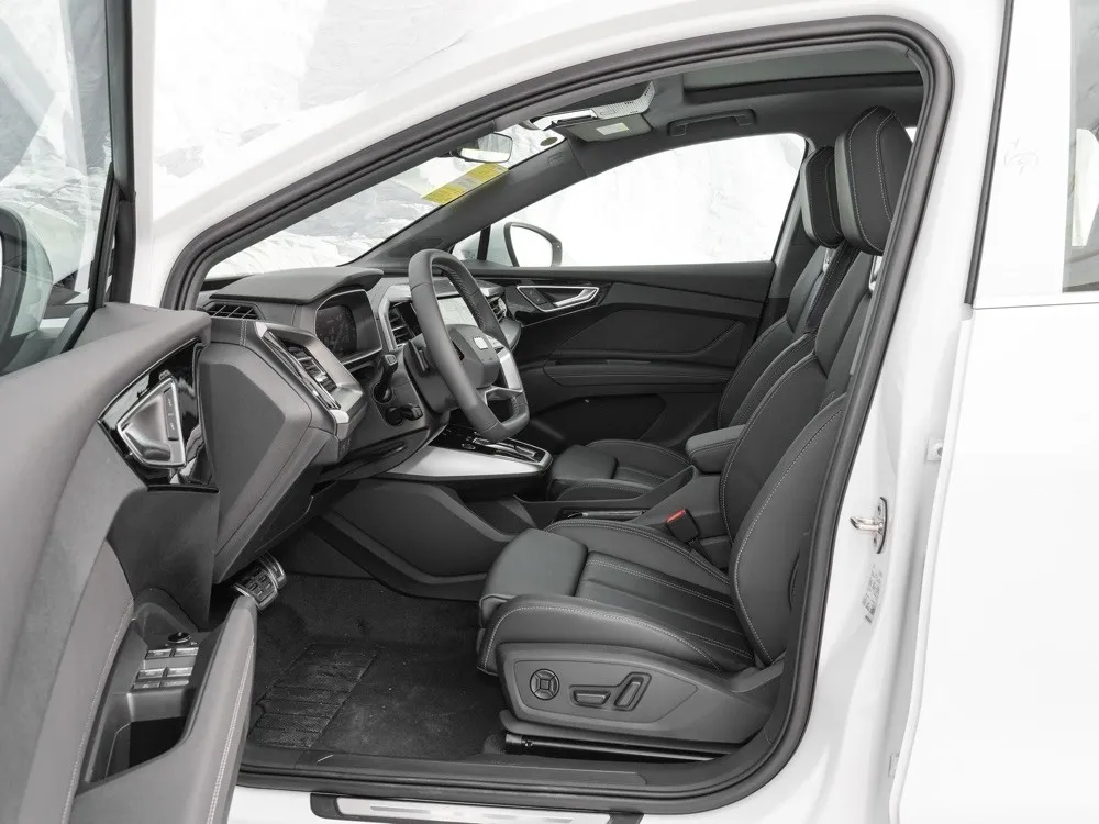 Audi Q4 etron charging solutions