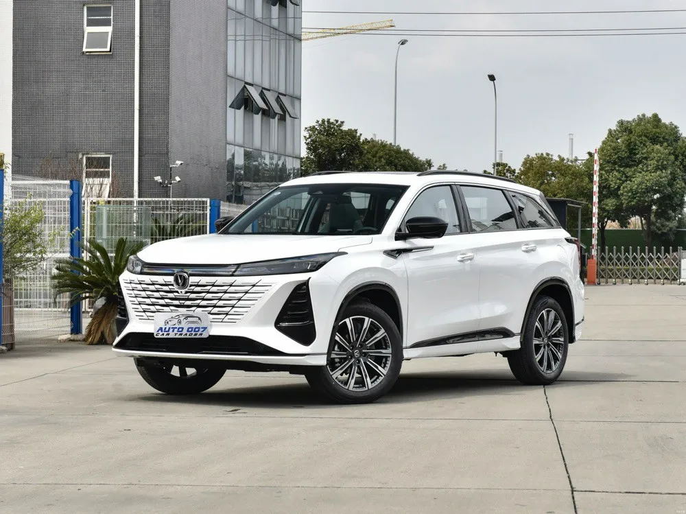 Βενζινοκίνητο Changan CS75 Plus